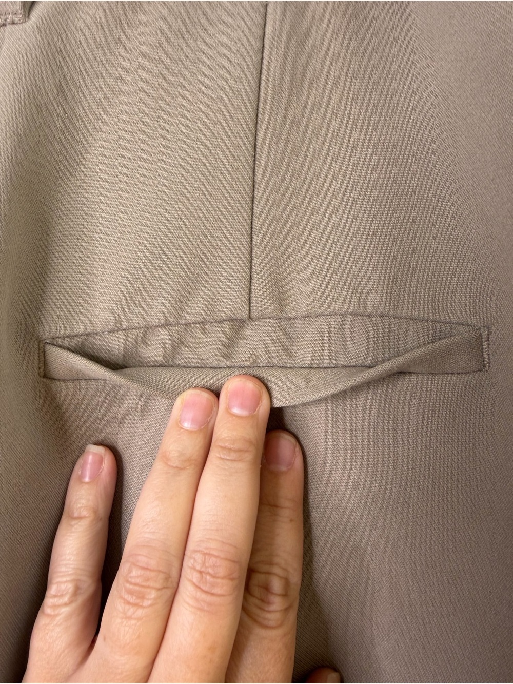 Abercrombie & Fitch Tailored Pants with cuffed hem - Picture 5 of 10